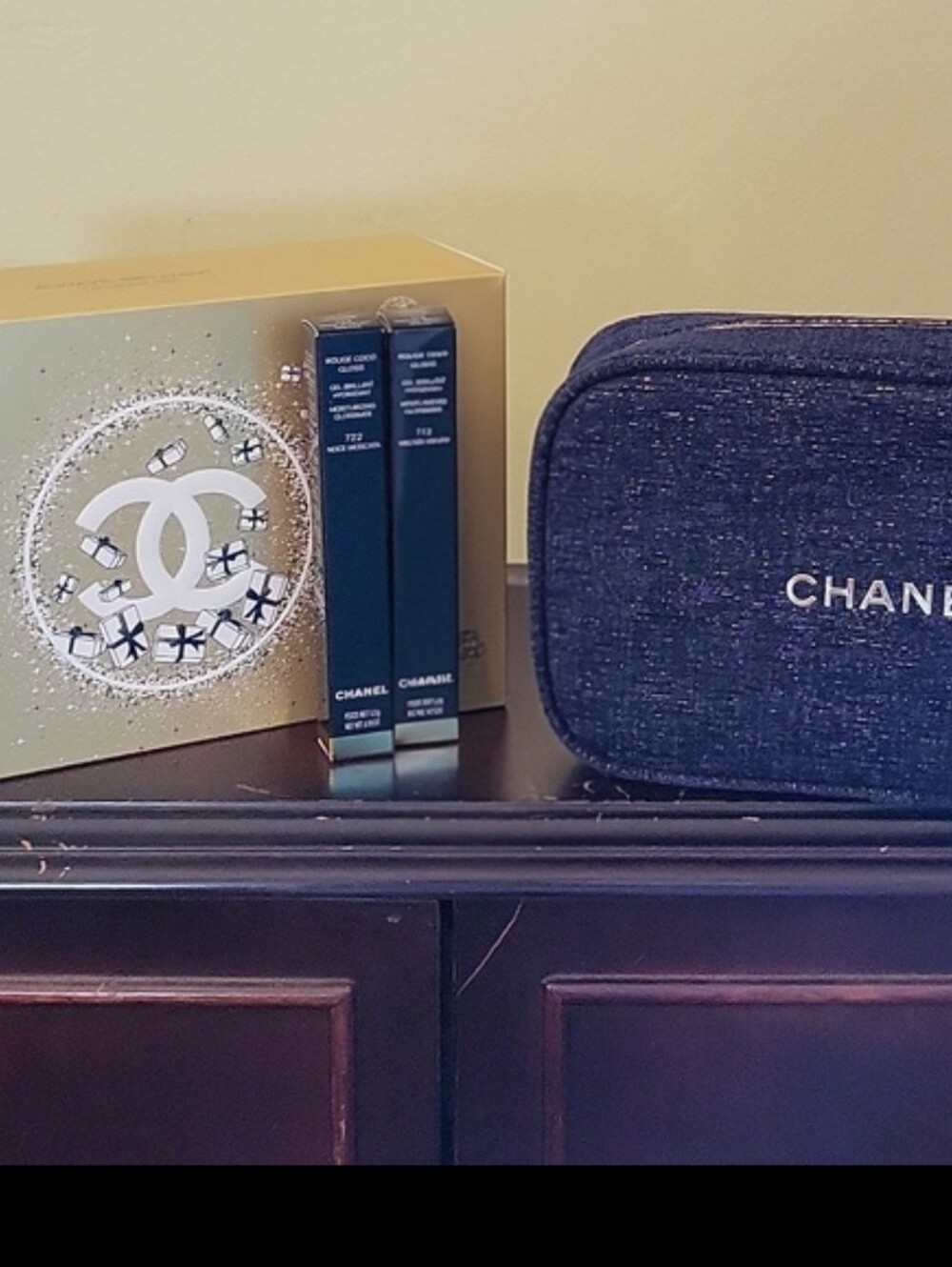 Chanel Always Brilliant Lipgloss & Bag Set